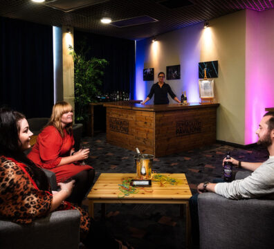 Priority Lounge-106B